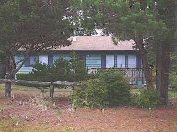 1st image of 1900 NW Hilton Dr