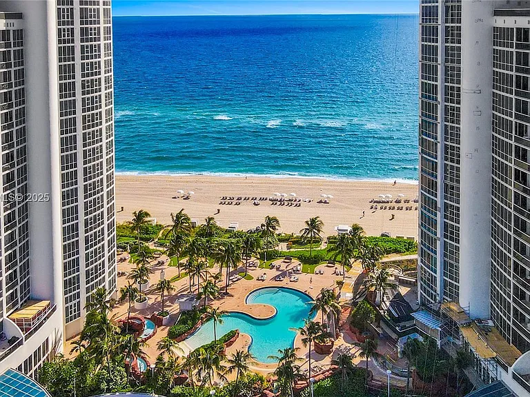 18201 Collins Ave #5001 — Photo 4