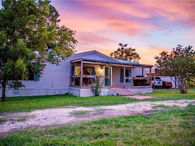 661 Longhorn Loop, Niederwald, TX, 78640