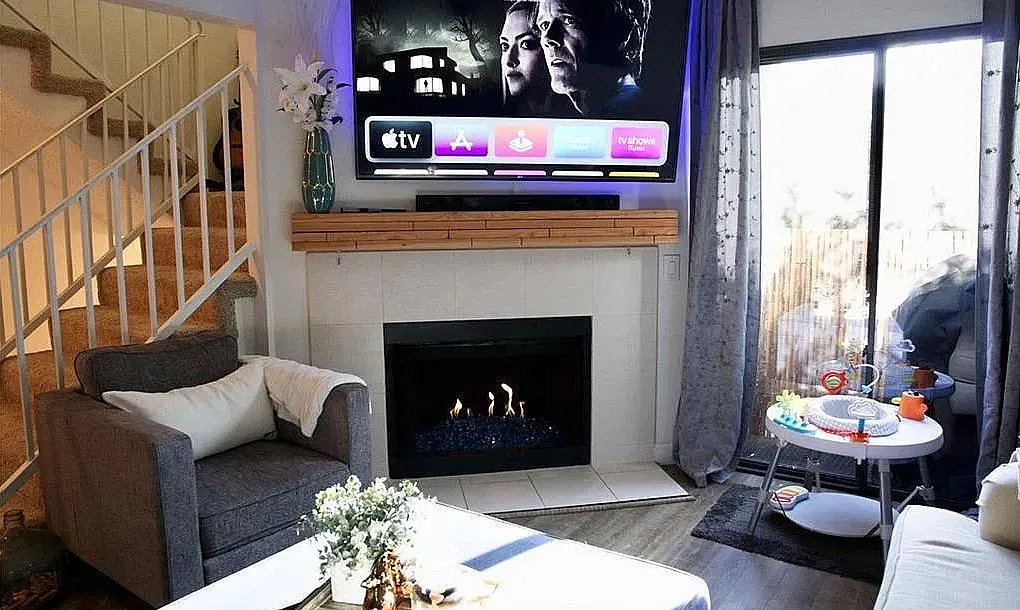 2 bed, 935 sqft, $2,995 — Photo 4