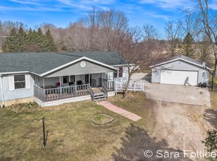 6560 McKendry Rd, Saranac, MI 48881