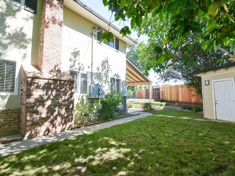 4157 Lucas Ct — Photo 12