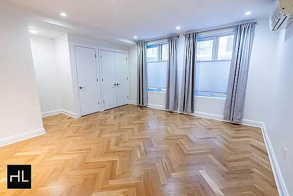 1st image of 531 Vanderbilt Ave #1A