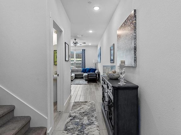 3rd image of 2728 Majesty Dr