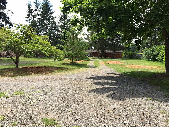 5th image of 703 138th St E