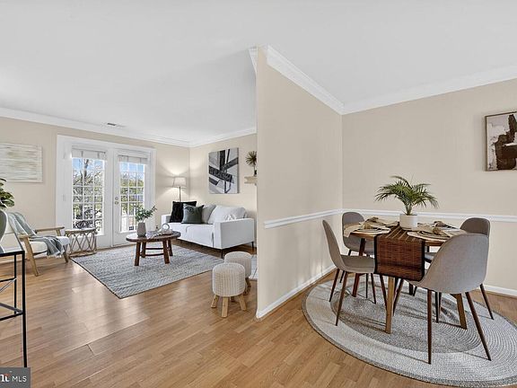 5th image of 4617 28th Rd S #B