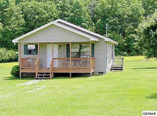 3335 Manis Rd, Sevierville, TN 37862