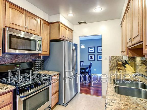 3rd image of 6172 Dorothy Dr