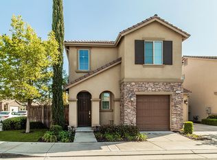 2131 E Makenna Dr, Fresno, CA 93730