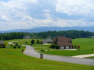 403 Waterstone Cir, Greeneville, TN 37745