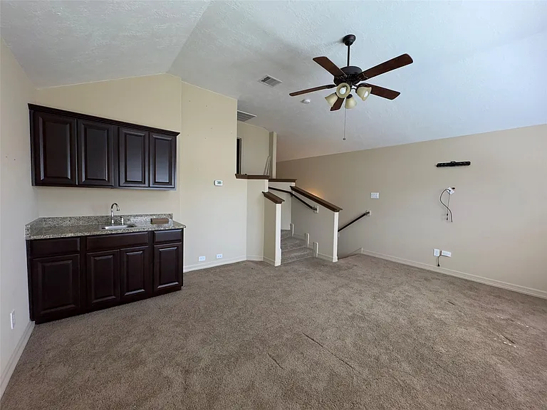179 Hearthshire Cir — Photo 35