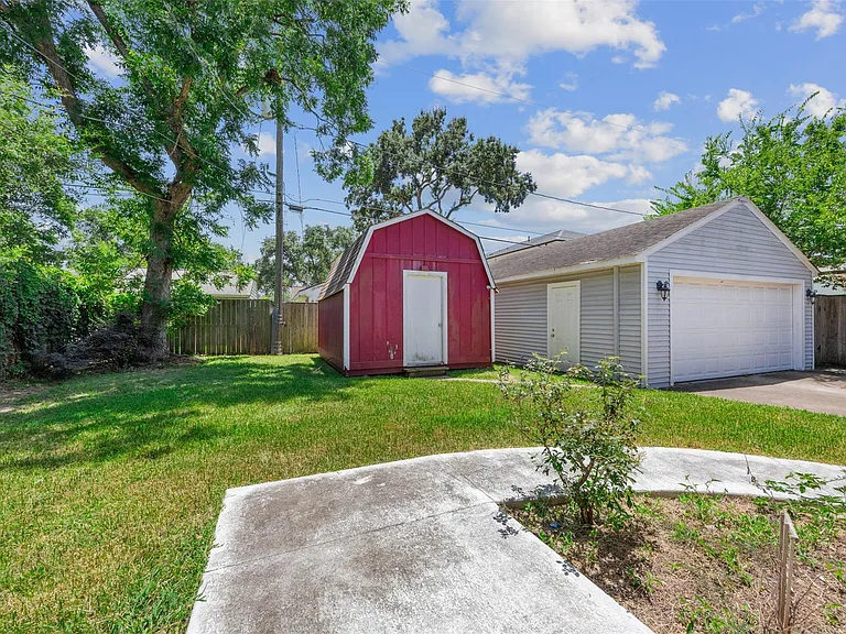 1705 Althea Dr — Photo 21