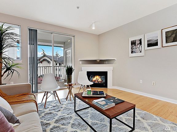 5th image of 13301 SE 79th Pl Unit A405