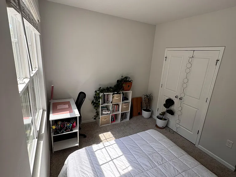 Verona Dr — Photo 2