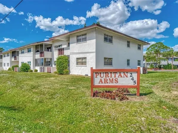 245 Center Rd Unit 211, Venice, FL 34285