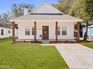 147 Pine Grove Ave, Biloxi, MS 39531