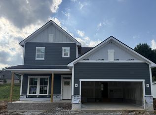 5425 Napa Valley Dr, Smyrna, TN 37167
