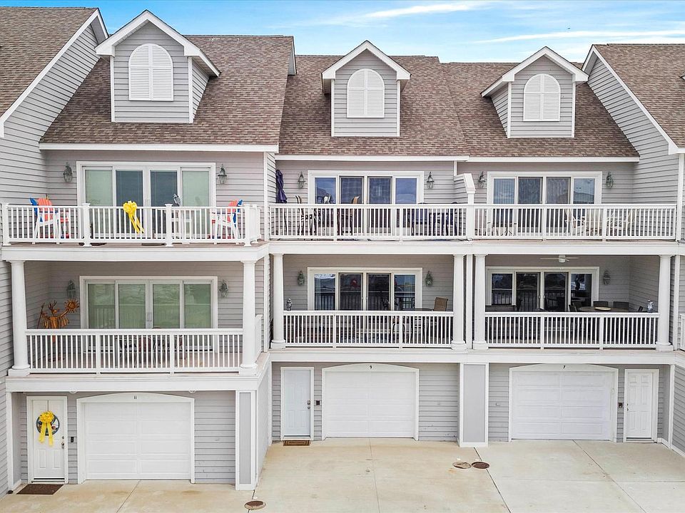 1st image of 9 Marina View Ct #A5