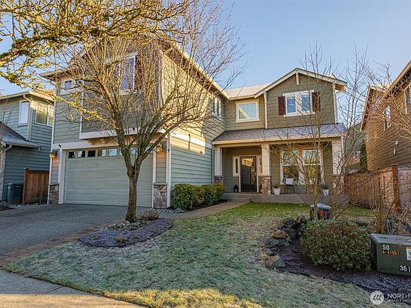 2nd image of 1421 72nd Avenue SE