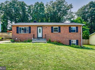 6713 Yataruba Dr, Gwynn Oak, MD 21207