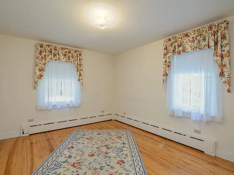 1196 State Rd — Photo 15