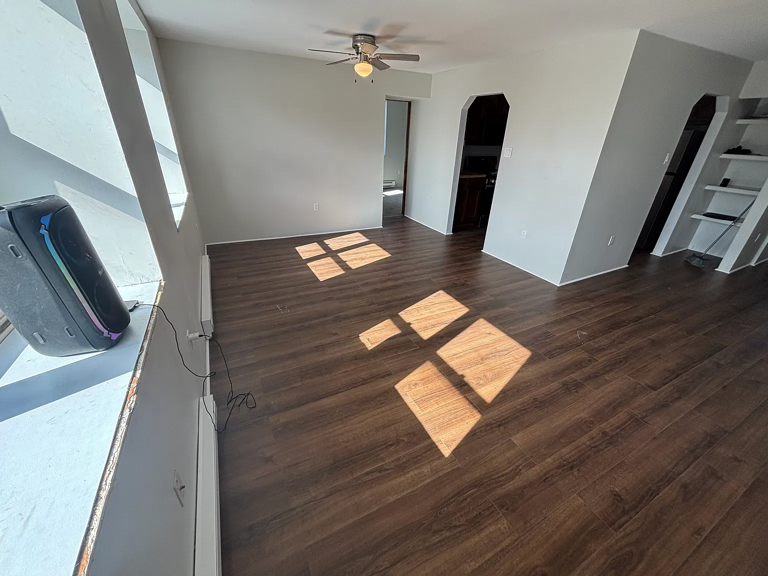 2 bed, 850 sqft, $1,295 — Photo 3