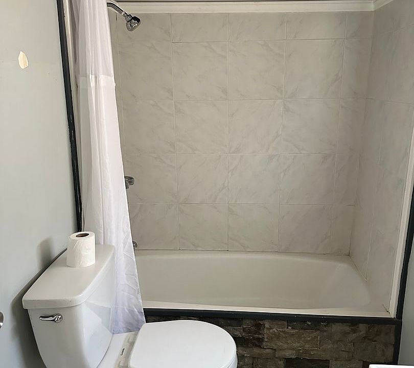 1st image of 1666-1672 Layfette Rd #1670