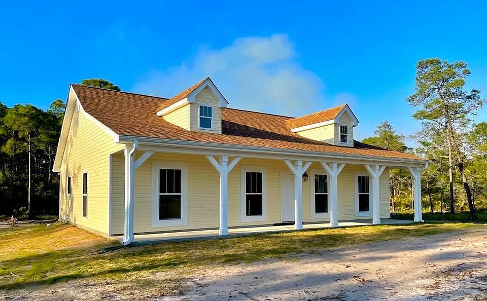 1st image of 359 Lily Cir