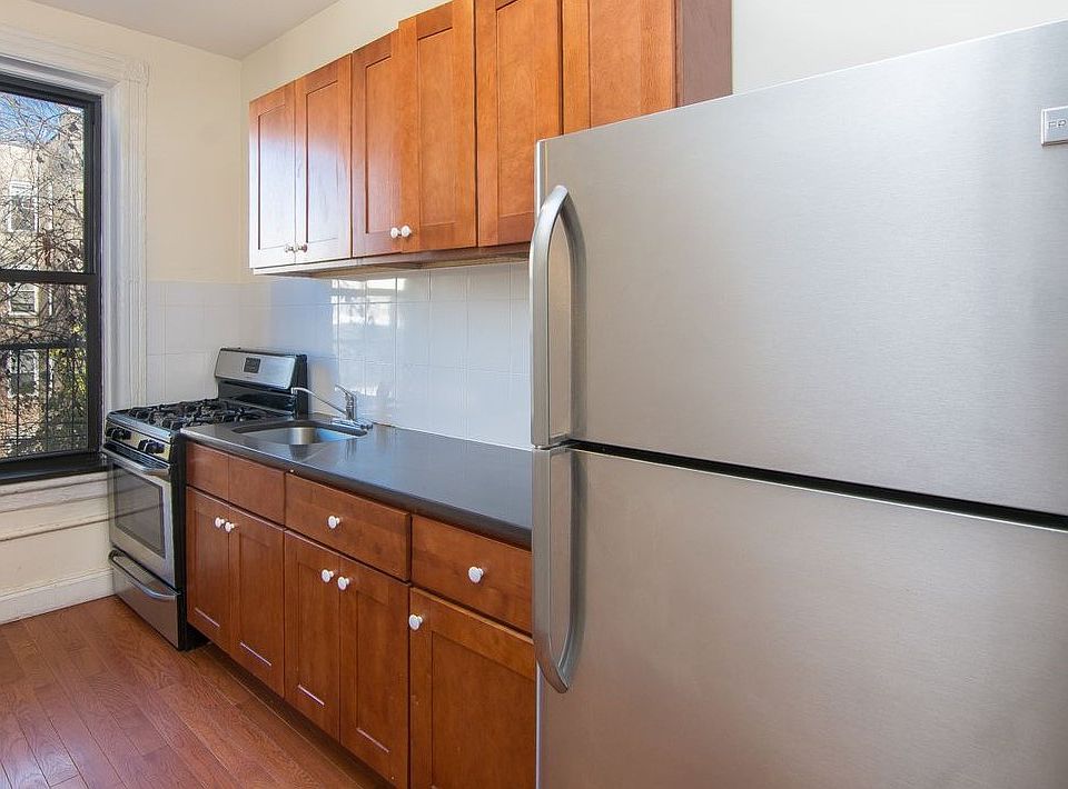 1st image of 673 Sterling Pl APT 3L