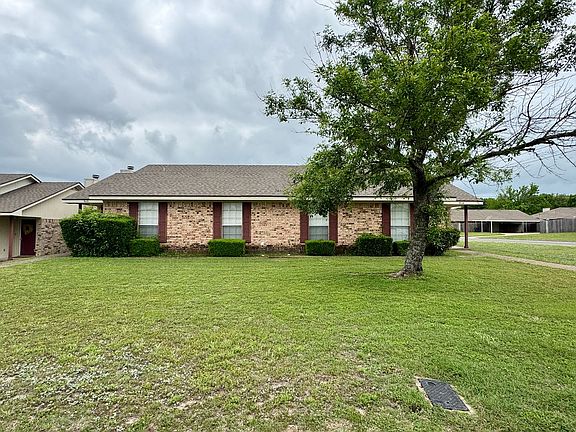 2nd image of 9114 Woodgate Cir E