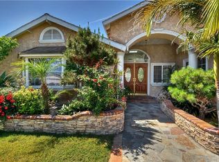 11320 Delphinium Ave, Fountain Valley, CA 92708