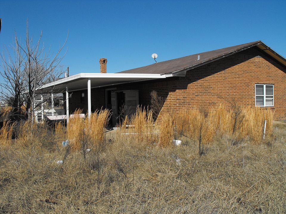 2nd image of 393 Joanne Dr