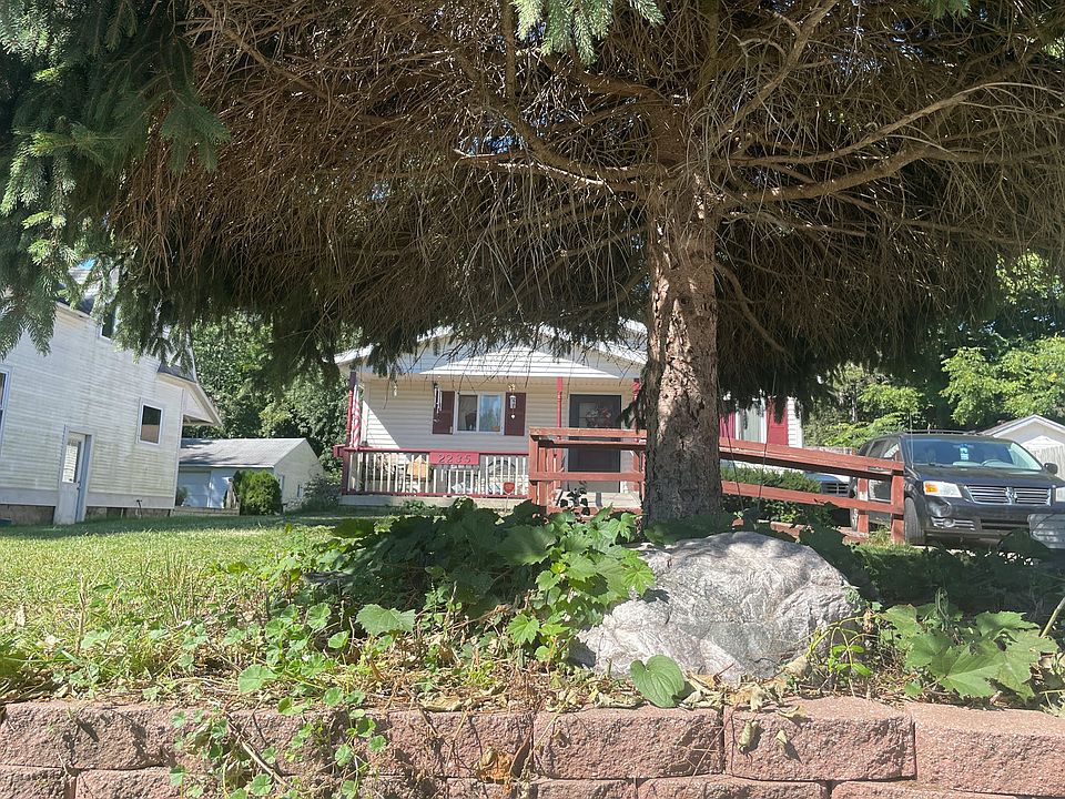 1st image of 2235 Gaynor Ave NW