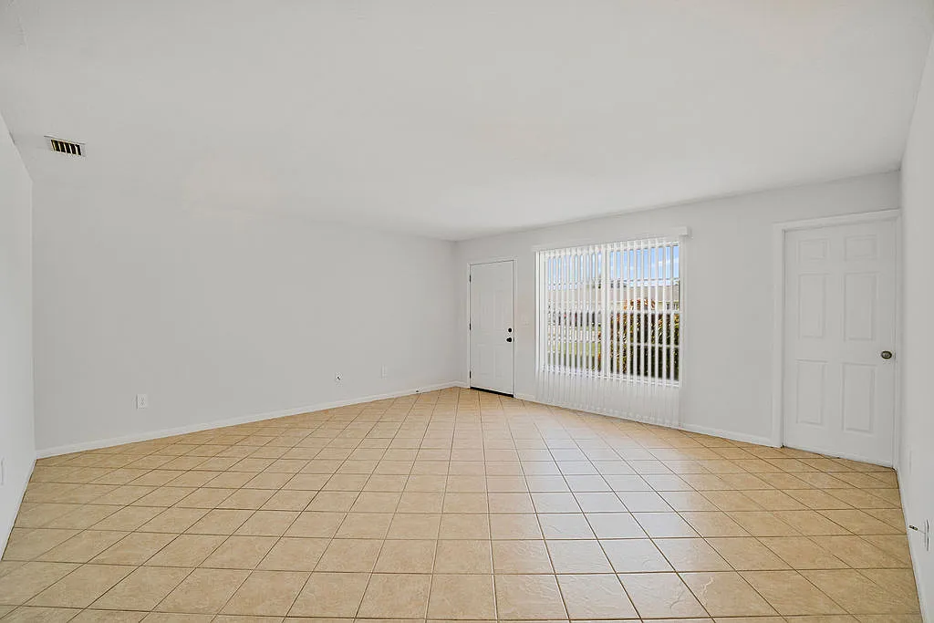 2 bed, $1,500 — Photo 4
