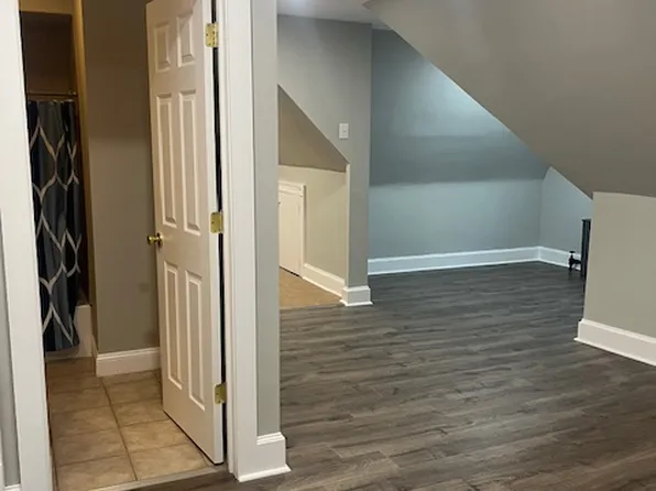 (undisclosed Address), Ridgewood, NJ 07450