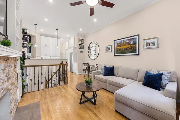 Sold by Compass | media 2