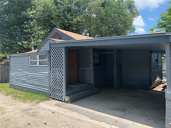 2nd image of 410 Avenue D SE