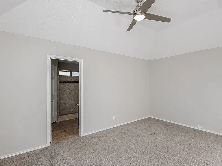 9105 Cranwell Ct — Photo 13