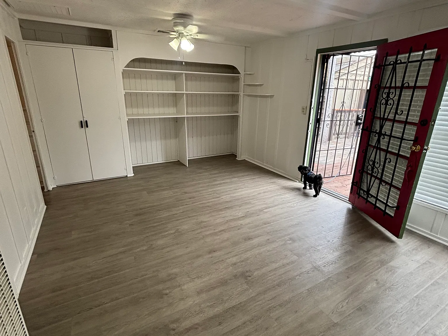 Studio, 400 sqft, $1,500 — Photo 3