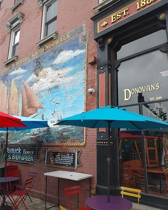 2nd image of 134 Washington St