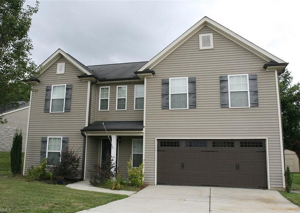 1st image of 204 Slate Dr