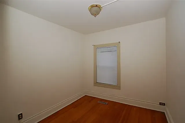 114 S Bassett St — Photo 7