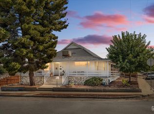 227 D St, Taft, CA 93268