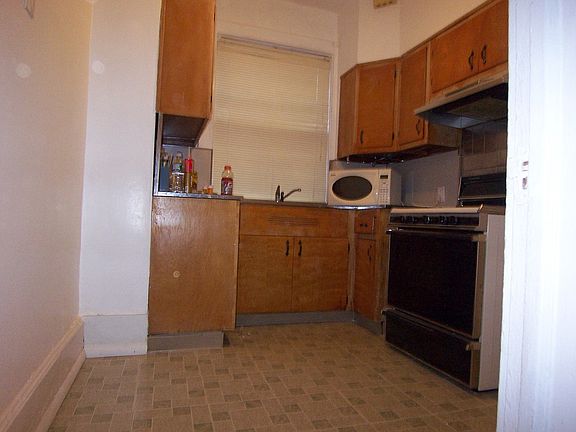 5th image of 14 Fairmount Ter