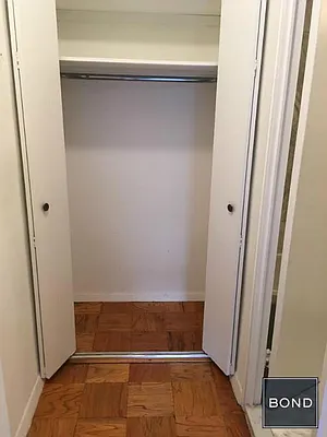 Rented by Bond New York | media 5