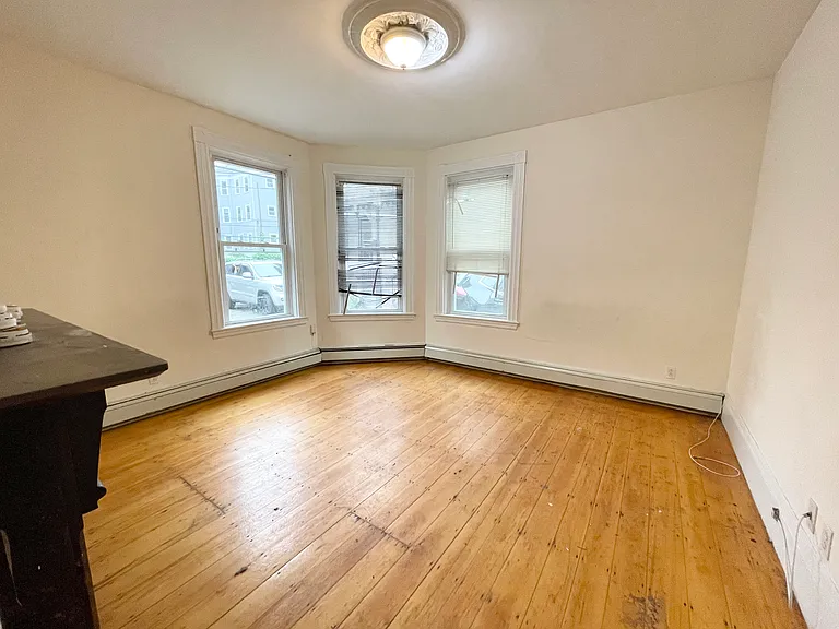 1 Folsom Ave #1L — Photo 2