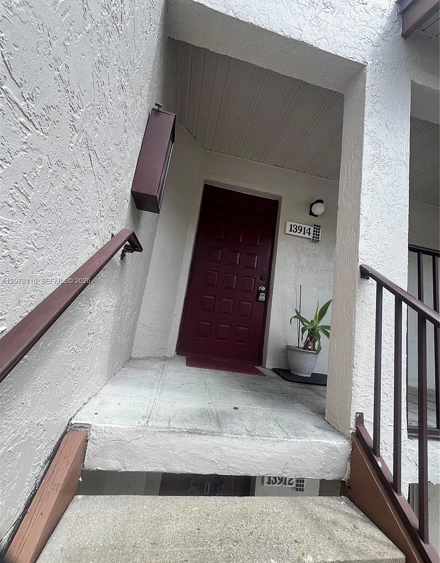 Parc Vista Condo — Photo 3