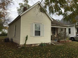 1621 W Chestnut St, Springfield, MO 65802