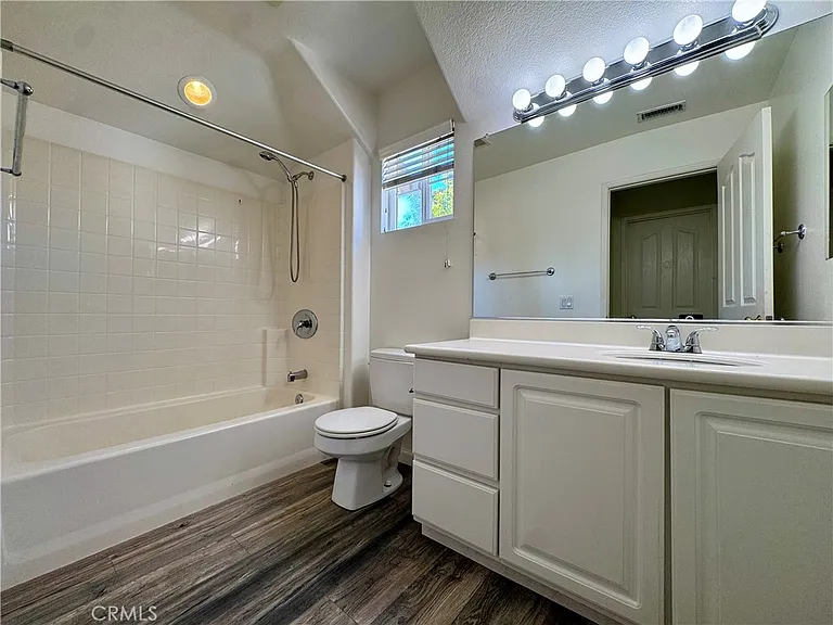 27 Harwick Ct — Photo 24
