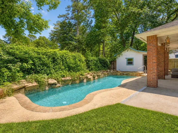 32806 Westwood Square West Dr, Magnolia, TX 77354